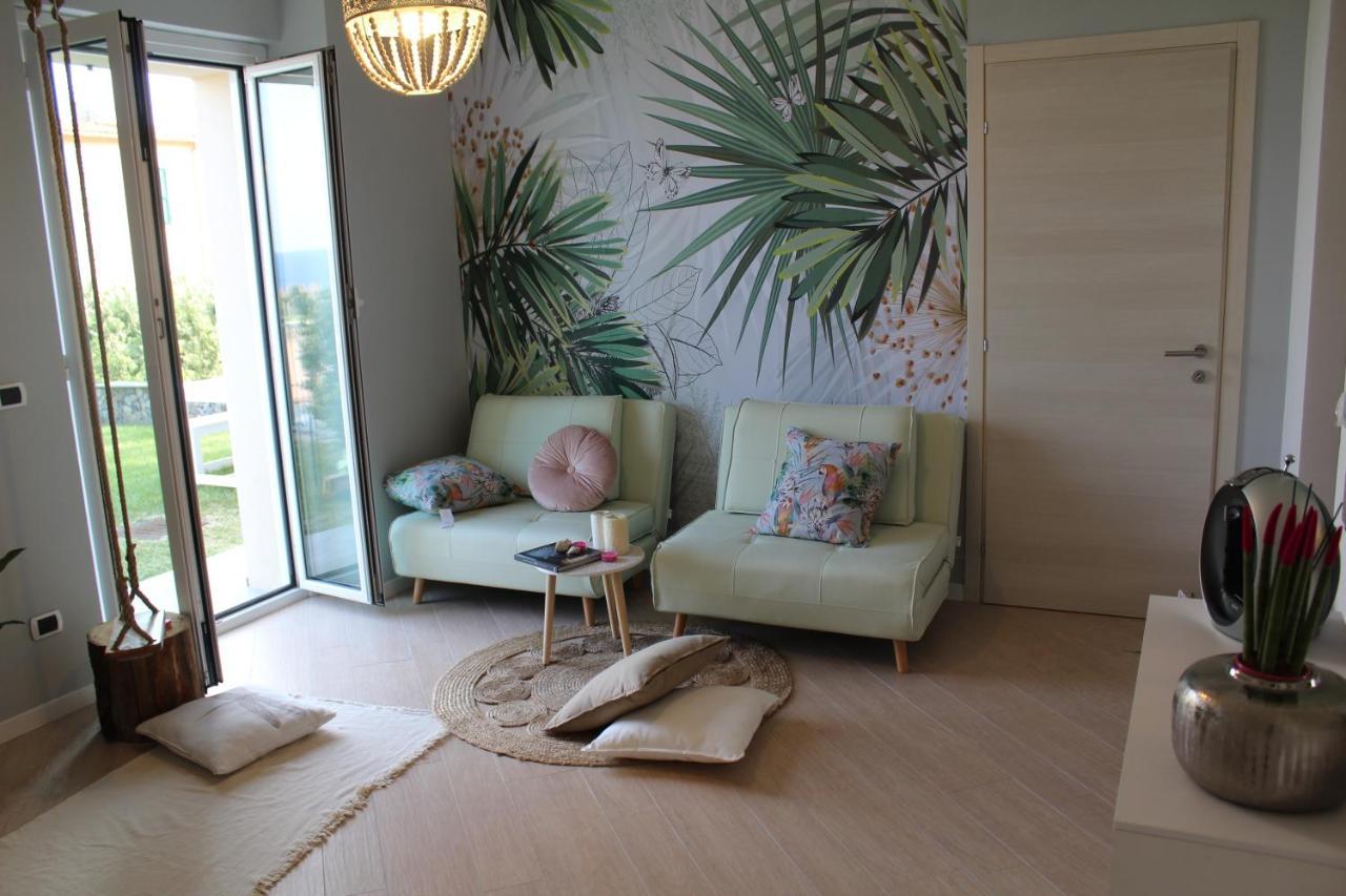 Cluxury-Torre Dei Saraceni Boutique Apt By The Sea Beach, Pool,Private Jacuzzi, Parking Cervo Eksteriør billede