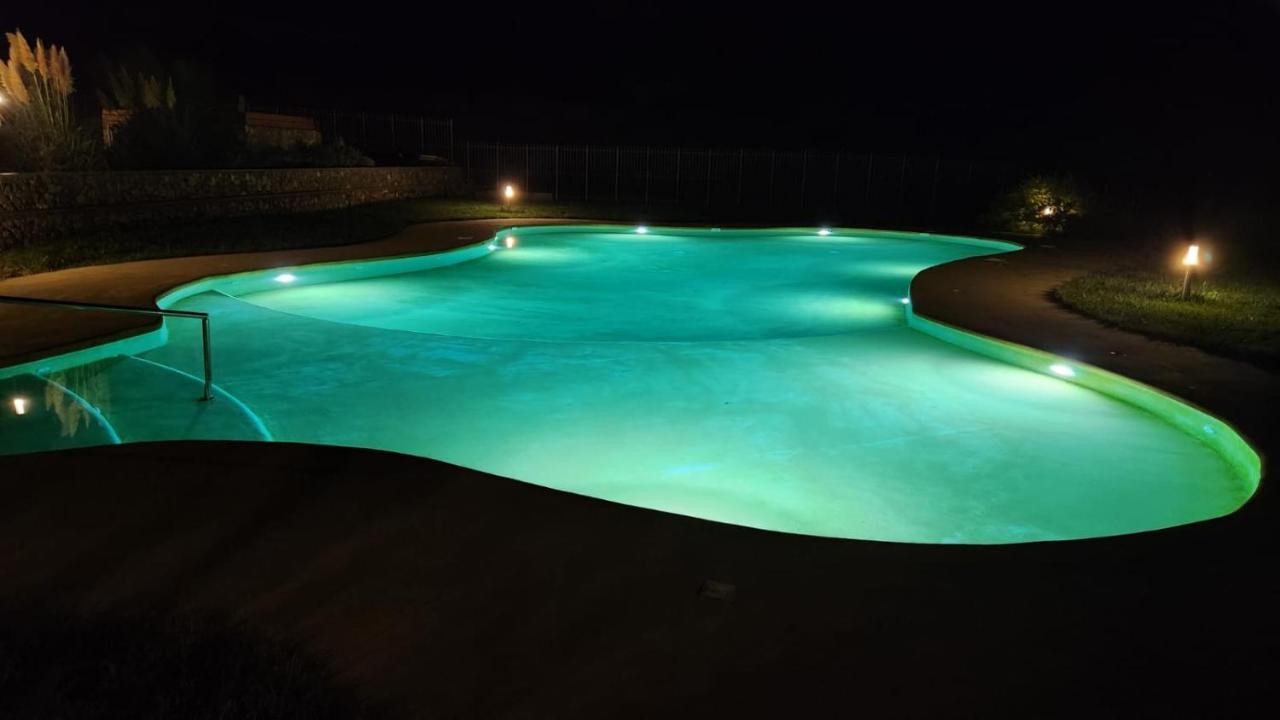 Cluxury-Torre Dei Saraceni Boutique Apt By The Sea Beach, Pool,Private Jacuzzi, Parking Cervo Eksteriør billede
